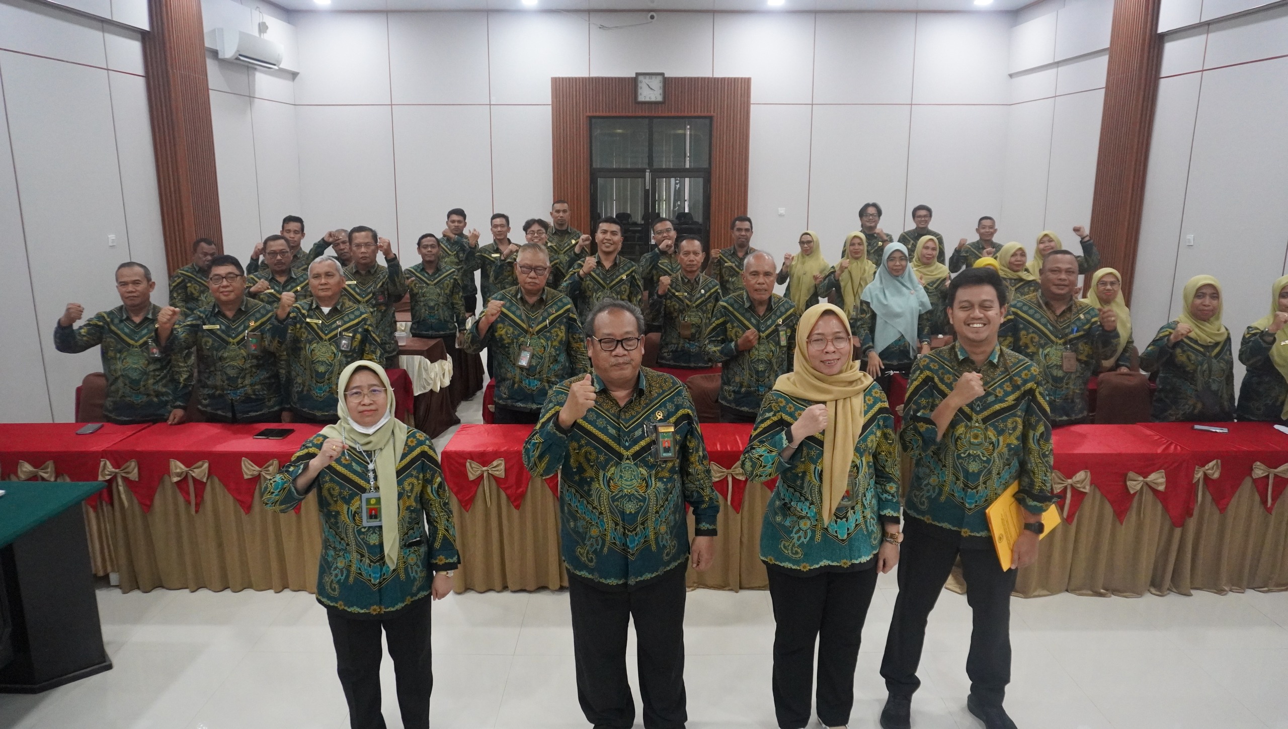 Perkuat Standar Mutu Layanan, Tim Asesor Ditjen Badilum Gelar Asesmen AMPUH di PT Maluku Utara