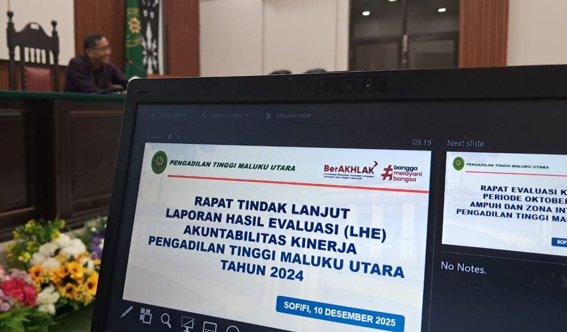 width:100%; height:auto